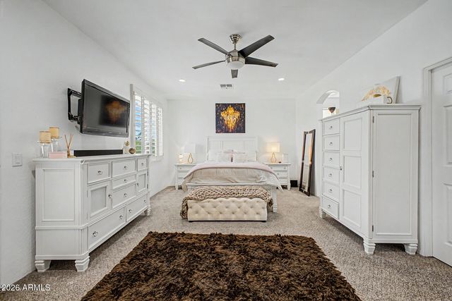 308 W HERRO Lane, Phoenix, AZ 85013