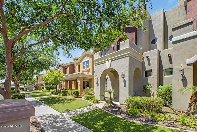 308 W HERRO Lane, Phoenix, AZ 85013
