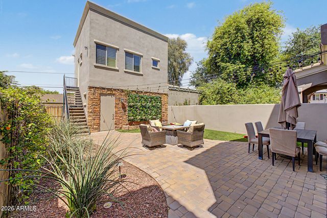 308 W HERRO Lane, Phoenix, AZ 85013