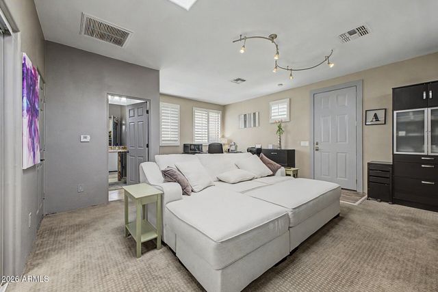 308 W HERRO Lane, Phoenix, AZ 85013
