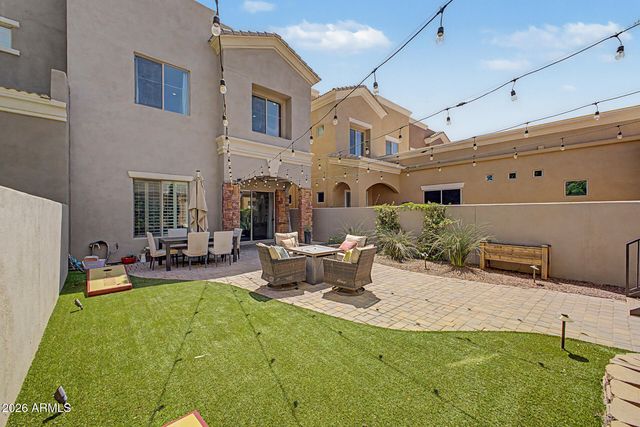 308 W HERRO Lane, Phoenix, AZ 85013