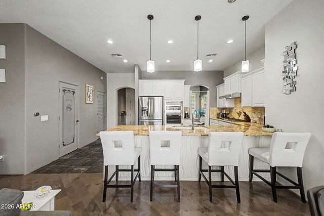 308 W HERRO Lane, Phoenix, AZ 85013