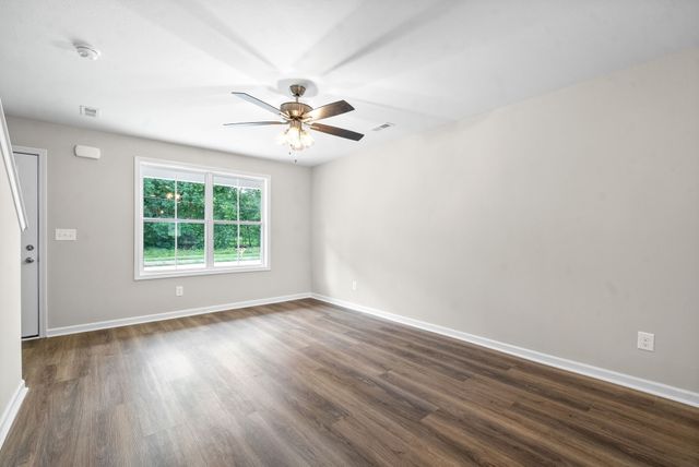 512 Edlin street, Clarksville, TN 37043