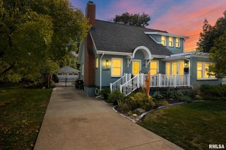 328 N 3RD Avenue, Morton, IL 61550