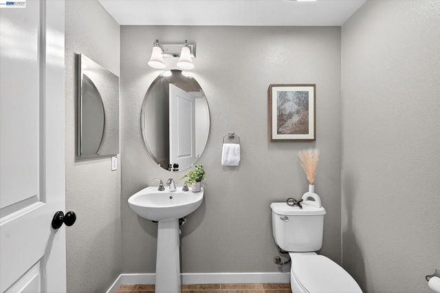 161 N.L. Street 115, Livermore, CA 94550