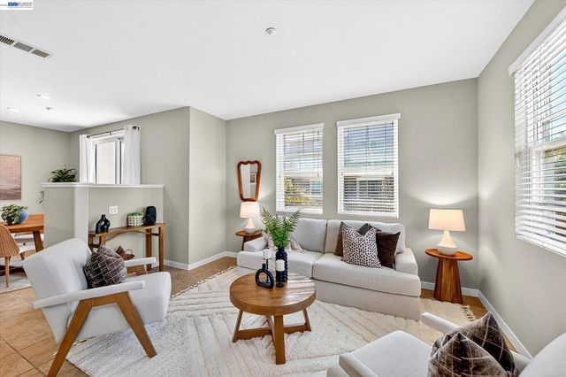 161 N.L. Street 115, Livermore, CA 94550