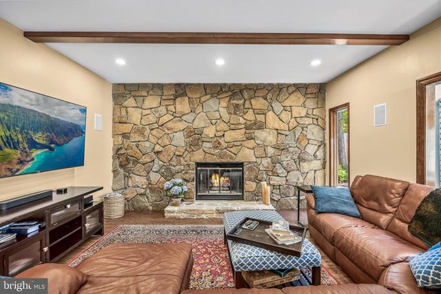 29 FAIRHAVEN DR, Cherry Hill, NJ 08003