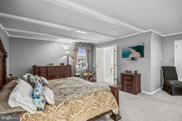 29 FAIRHAVEN DR, Cherry Hill, NJ 08003