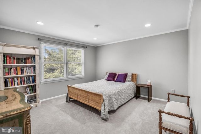 29 FAIRHAVEN DR, Cherry Hill, NJ 08003