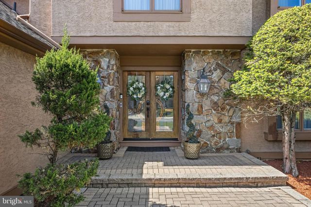 29 FAIRHAVEN DR, Cherry Hill, NJ 08003