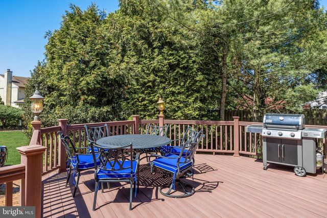 29 FAIRHAVEN DR, Cherry Hill, NJ 08003