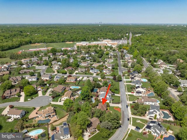 29 FAIRHAVEN DR, Cherry Hill, NJ 08003