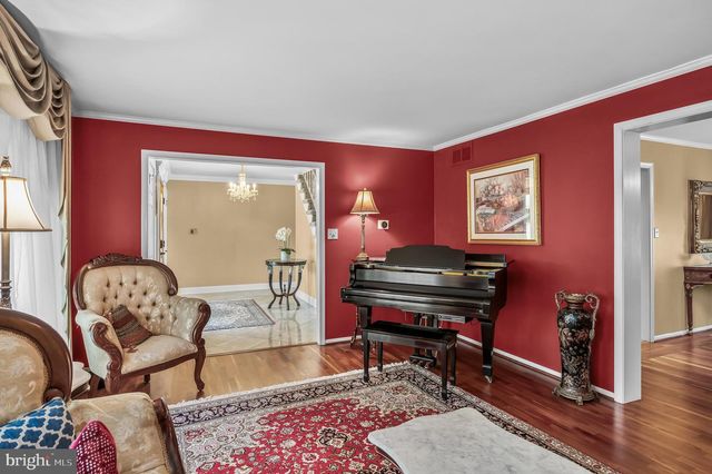 29 FAIRHAVEN DR, Cherry Hill, NJ 08003