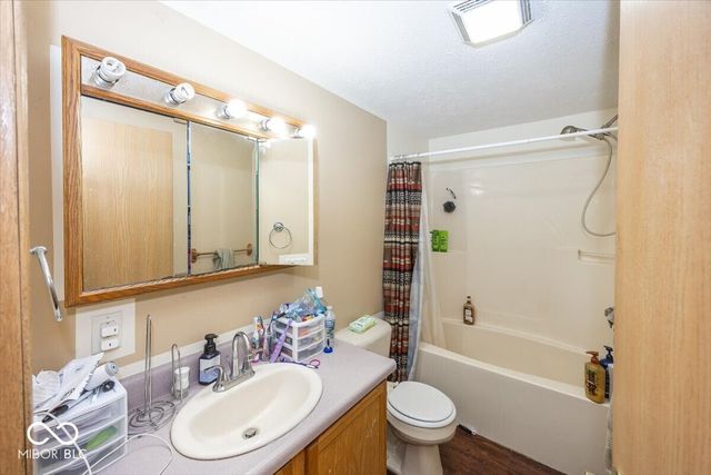 771 775 Kara Court, Greenfield, IN 46140