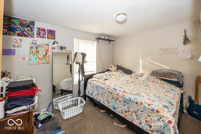 771 775 Kara Court, Greenfield, IN 46140
