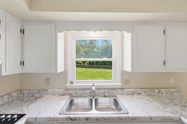 150 Mountain View Drive, Berea, KY 40403