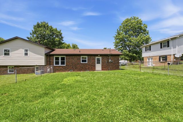 150 Mountain View Drive, Berea, KY 40403