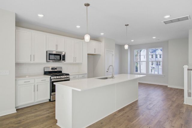 445 Caledon Court, Johns Island, SC 29455