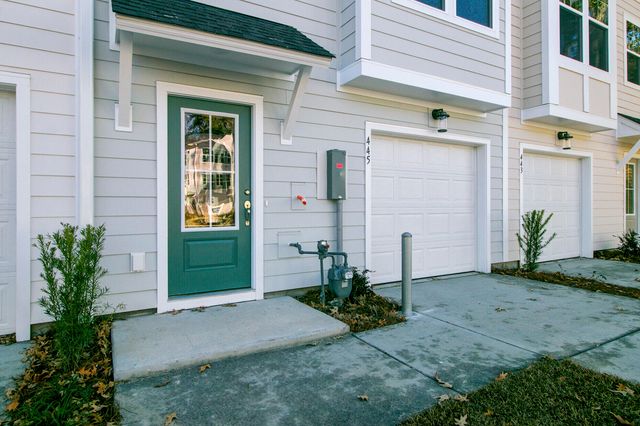 445 Caledon Court, Johns Island, SC 29455