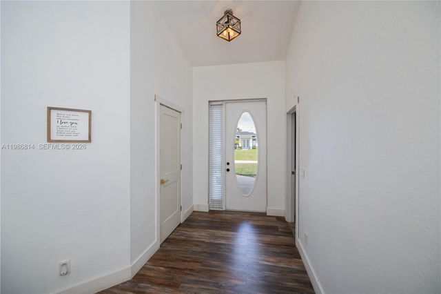 1256 E Edna St., Lehigh Acres, FL 33974