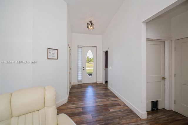 1256 E Edna St., Lehigh Acres, FL 33974