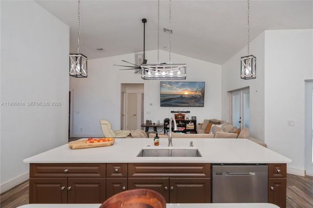 1256 E Edna St., Lehigh Acres, FL 33974