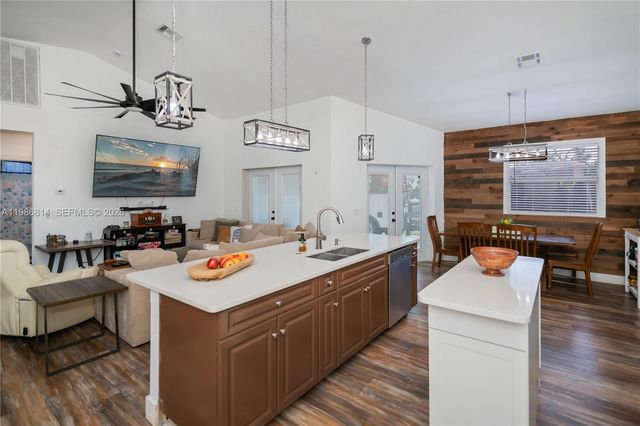 1256 E Edna St., Lehigh Acres, FL 33974