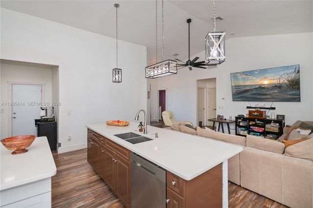 1256 E Edna St., Lehigh Acres, FL 33974