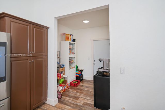 1256 E Edna St., Lehigh Acres, FL 33974