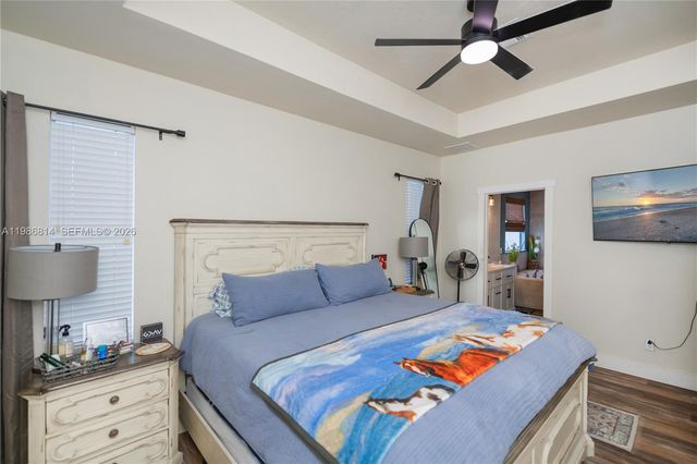 1256 E Edna St., Lehigh Acres, FL 33974