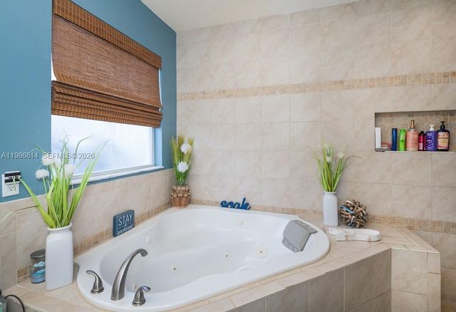 1256 E Edna St., Lehigh Acres, FL 33974