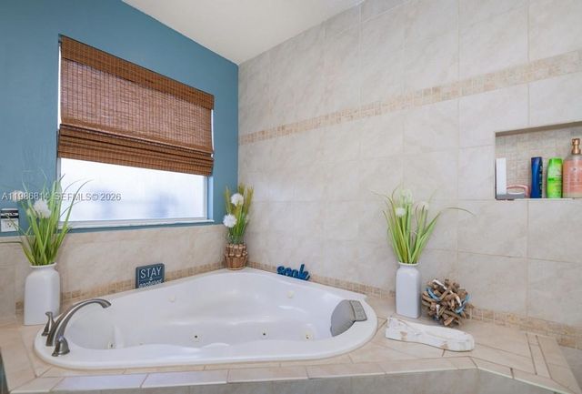 1256 E Edna St., Lehigh Acres, FL 33974