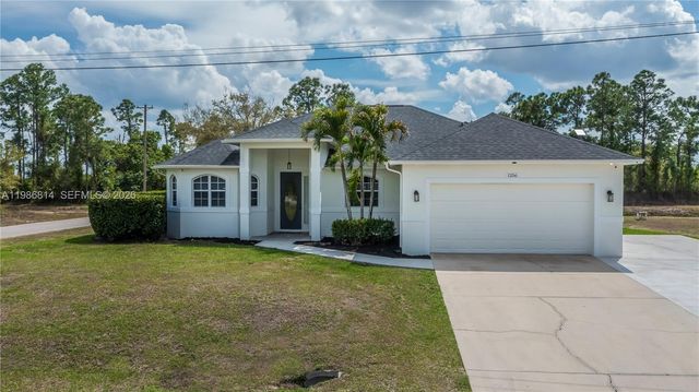 1256 E Edna St., Lehigh Acres, FL 33974