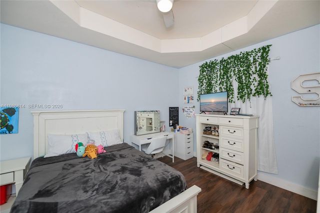 1256 E Edna St., Lehigh Acres, FL 33974