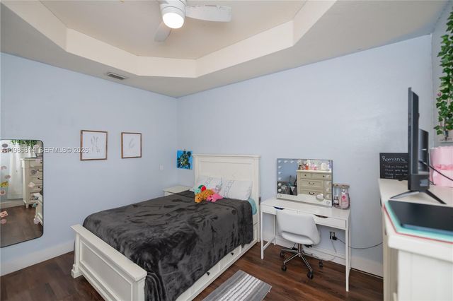 1256 E Edna St., Lehigh Acres, FL 33974