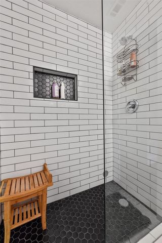 1400 Chippeway LN, Austin, TX 78745