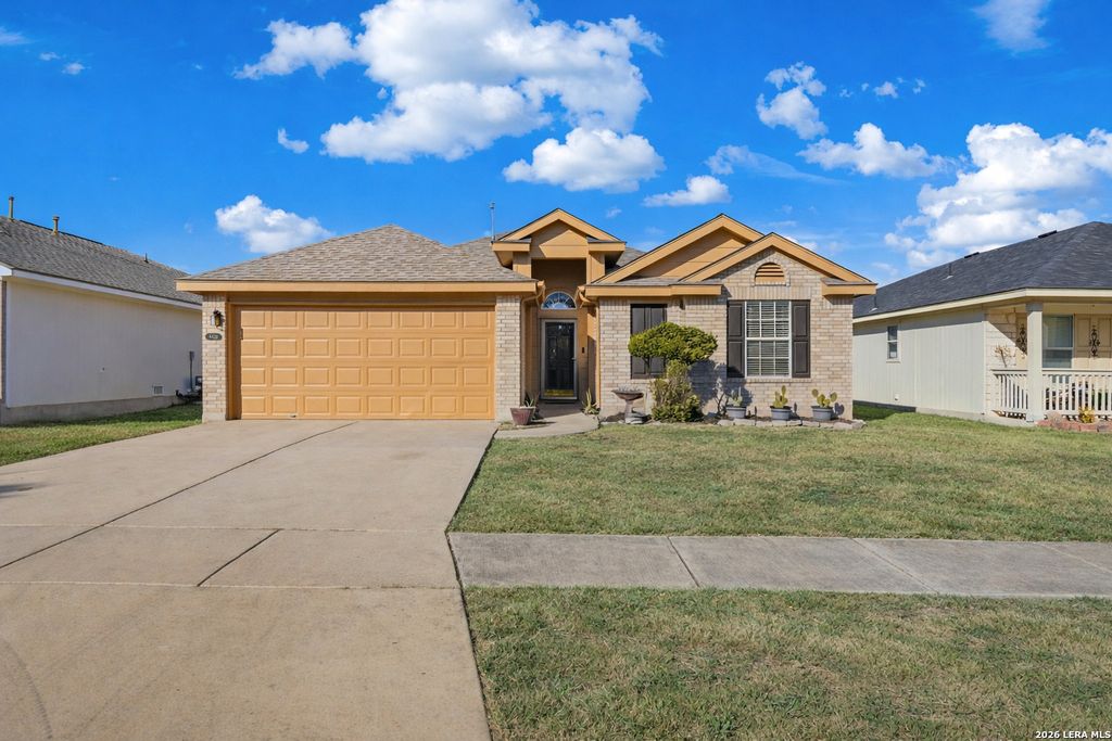 8423 Snakeweed Dr, Converse, TX 78109