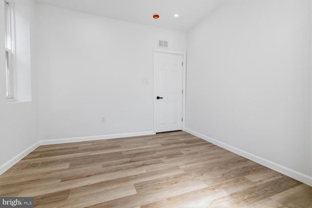 5722 HADFIELD ST, Philadelphia, PA 19143