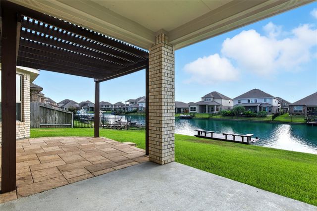 29650 Yaupon Shore Drive, Spring, TX 77386