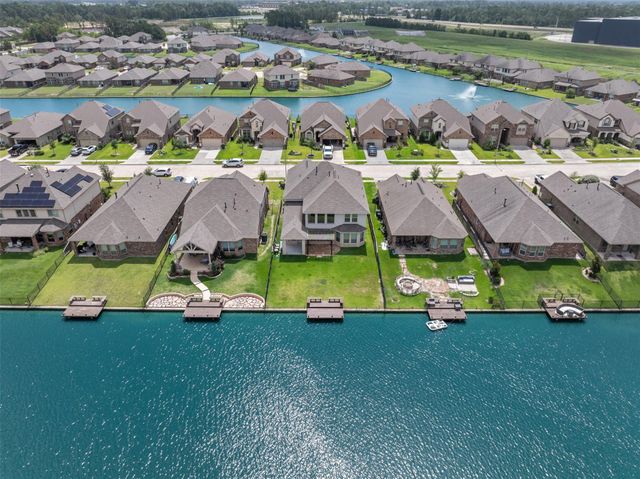 29650 Yaupon Shore Drive, Spring, TX 77386