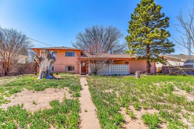 48 Cornell Circle, Pueblo, CO 81005