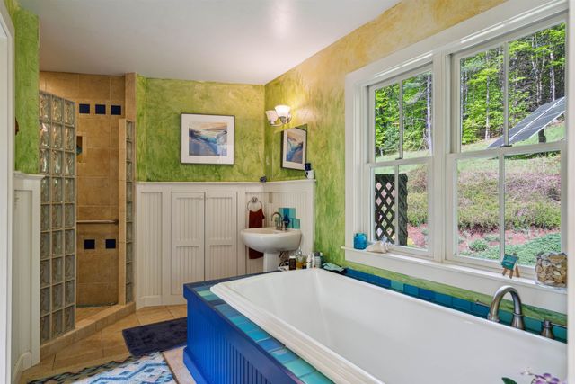 44 Clarksville Road, Tunbridge, VT 05077