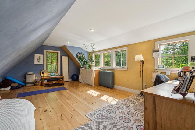 44 Clarksville Road, Tunbridge, VT 05077