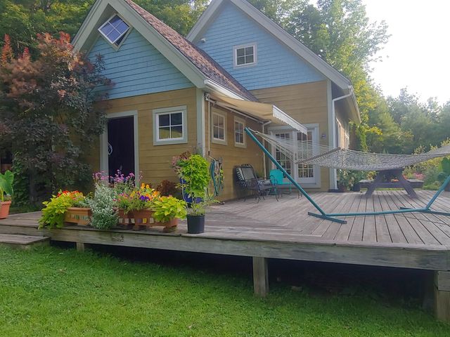 44 Clarksville Road, Tunbridge, VT 05077