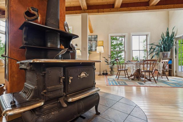 44 Clarksville Road, Tunbridge, VT 05077