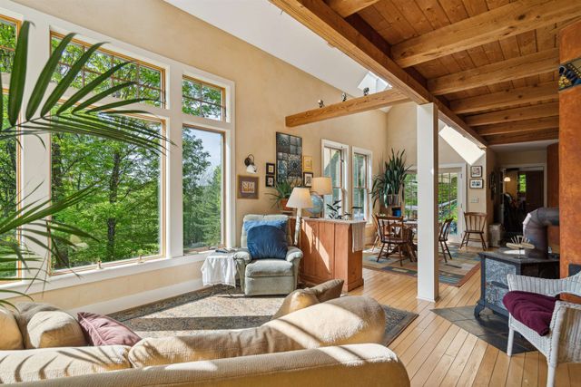 44 Clarksville Road, Tunbridge, VT 05077