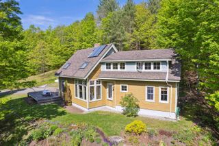 44 Clarksville Road, Tunbridge, VT 05077
