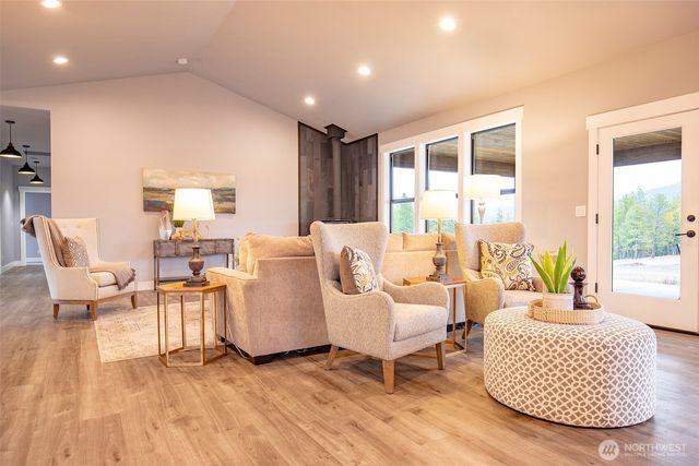 641 Mountain Creek Drive, Cle Elum, WA 98922