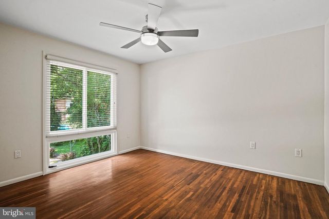 6428 EARLHAM DR, Bethesda, MD 20817