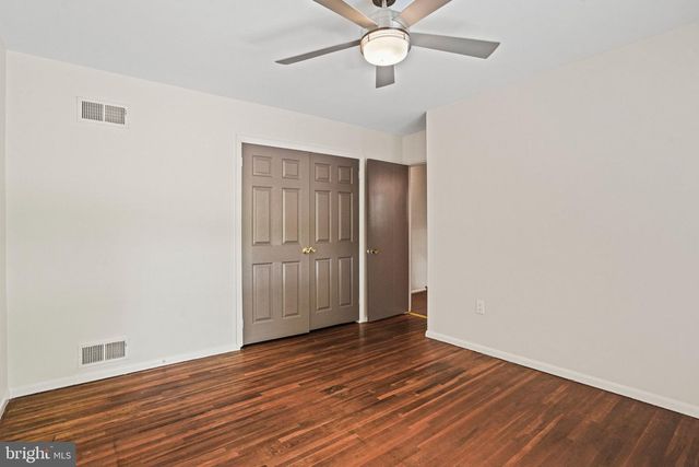 6428 EARLHAM DR, Bethesda, MD 20817
